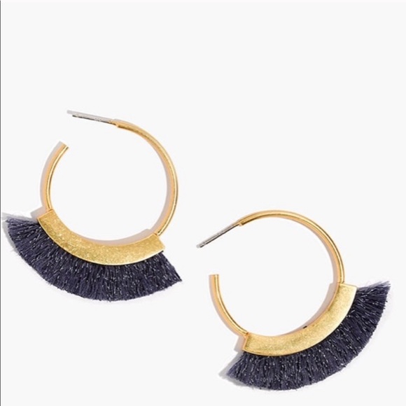 MADEWELL Fringe Hoop Earrings in Hematite Lurex - Picture 5 of 8